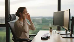 Effektive Augenübungen gegen Müdigkeit beim Arbeiten am PC